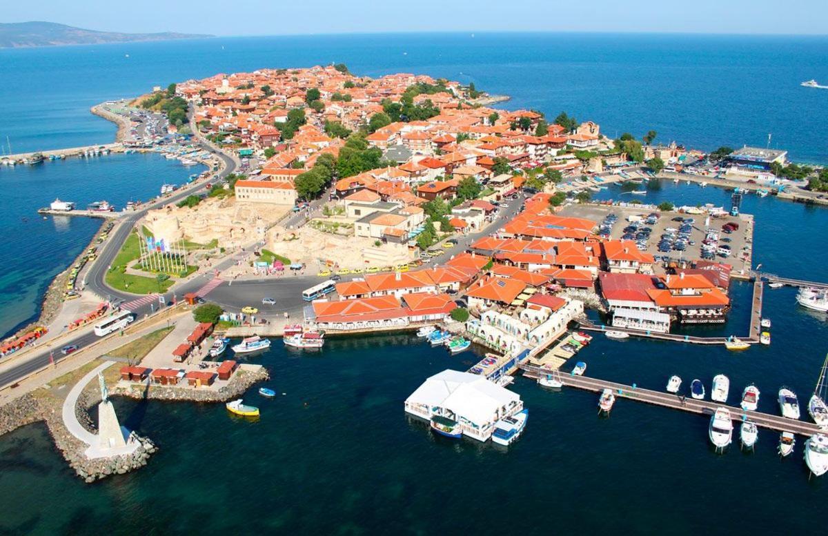 Private Studio, South Beaсh, Nessebar, Larisa
