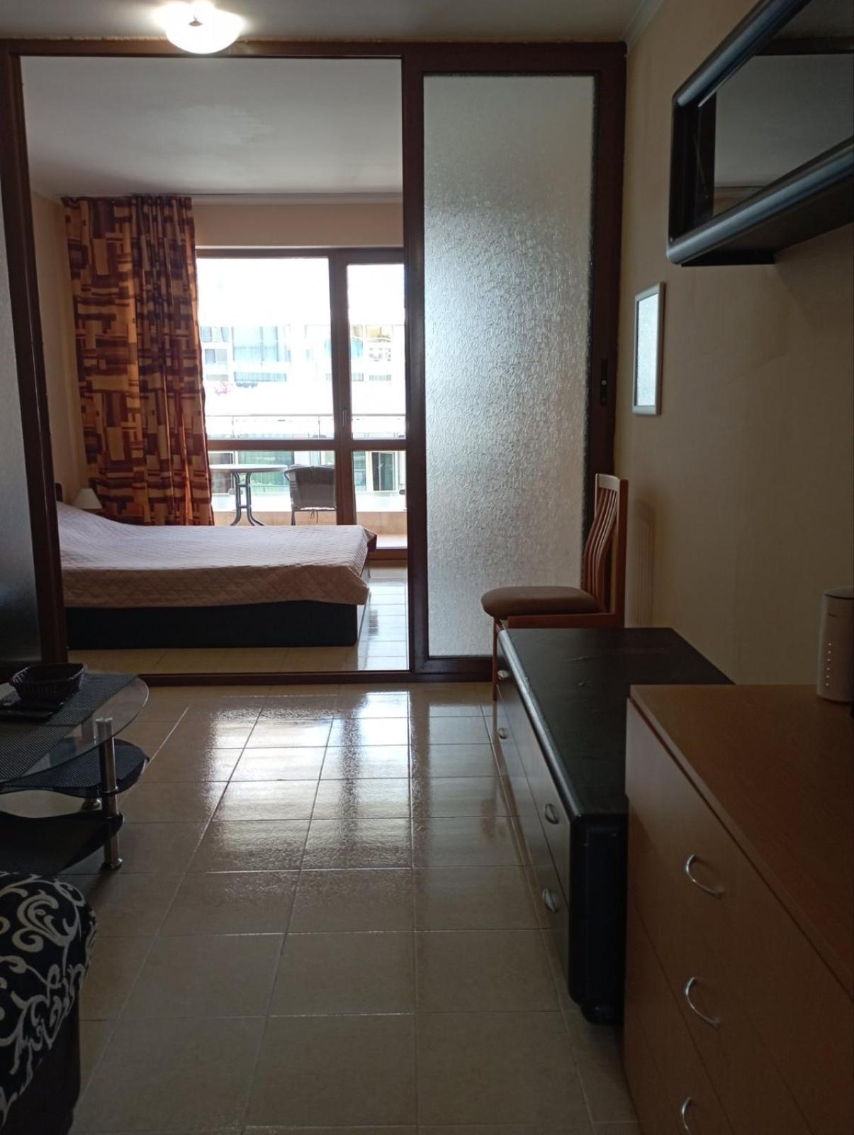 Апартаменти Private Studio, South Beaсh, Nessebar, Larisa Несебир
